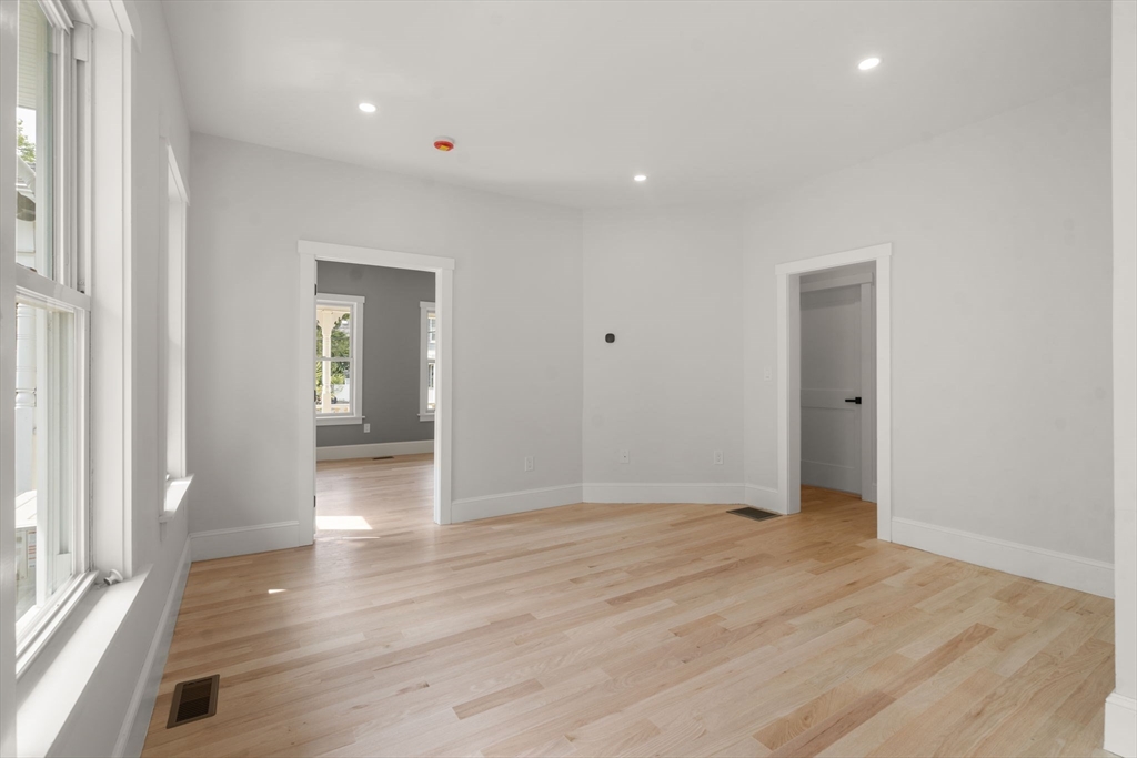 32 Manning St #1, Medford, MA, 32 Manning St #1, Medford, MA Photo #11