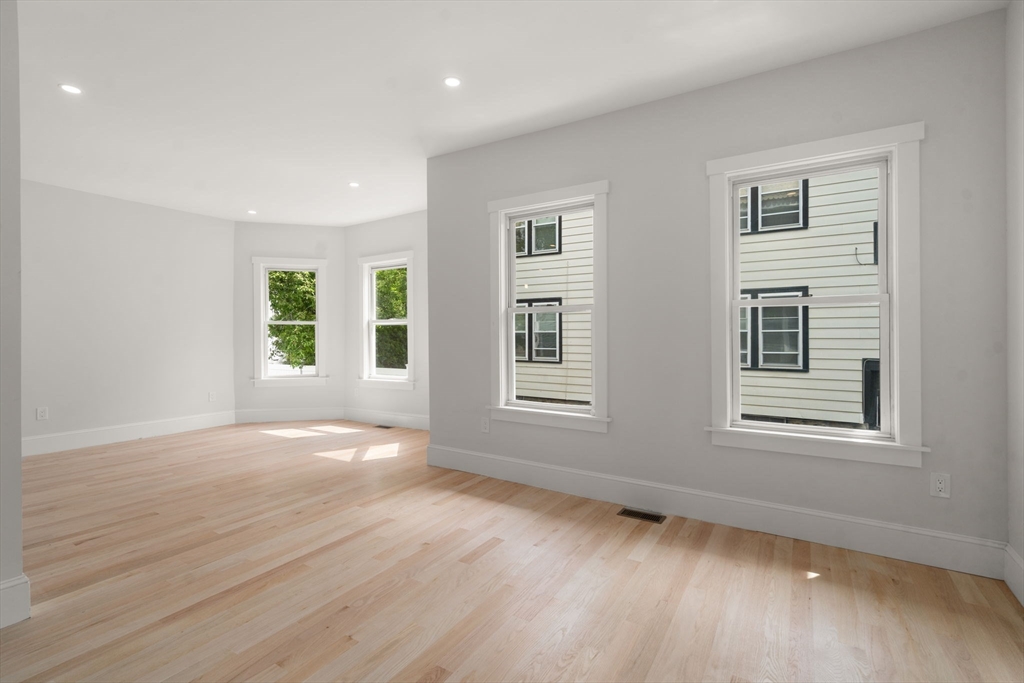 32 Manning St #1, Medford, MA, 32 Manning St #1, Medford, MA Photo #9