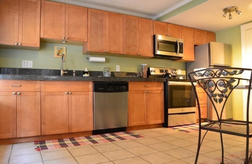 14 Essex St 14