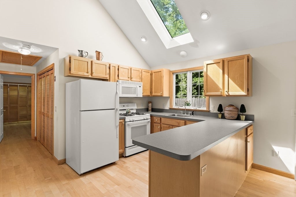 137 Wianno Circle, Barnstable, MA, 137 Wianno Circle, Barnstable, MA Photo #13
