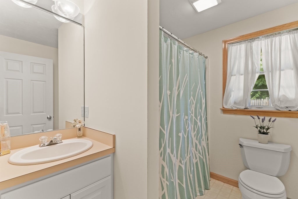 137 Wianno Circle, Barnstable, MA, 137 Wianno Circle, Barnstable, MA Photo #18