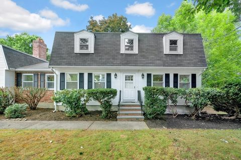 5 Middle Street Lexington MA 02421