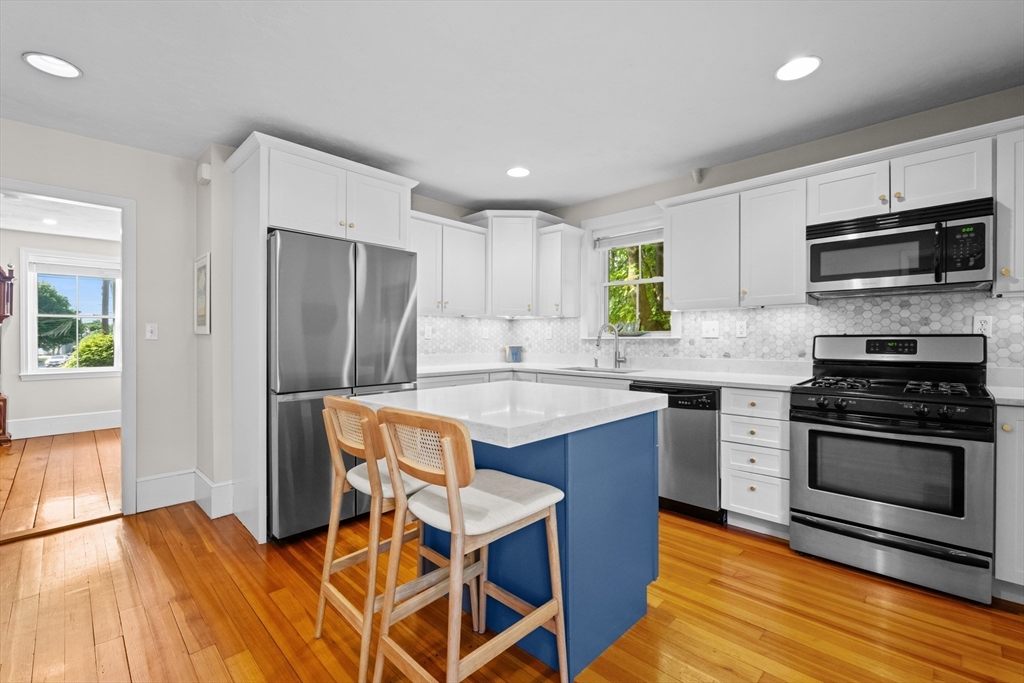 73 Pleasant St 73