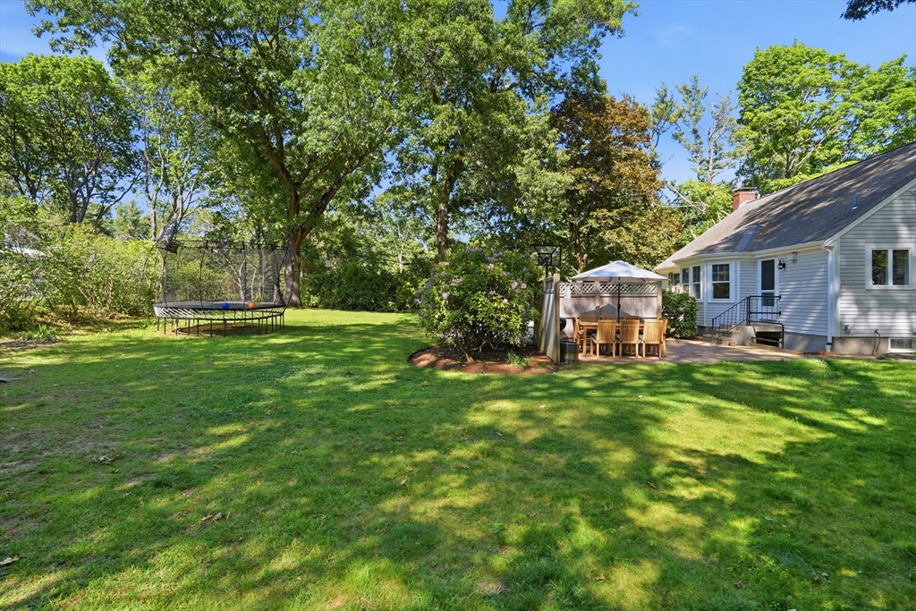 32 Wadsworth Rd