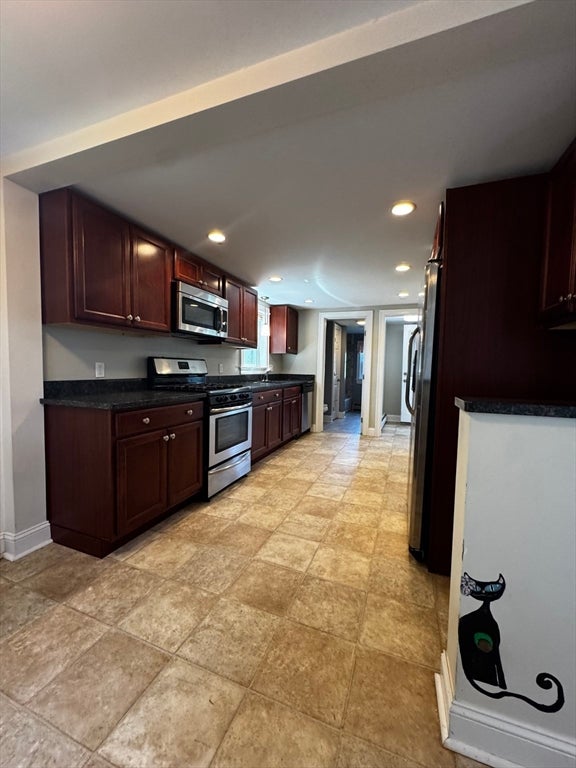 55 Harris St, Peabody, MA, 55 Harris St, Peabody, MA Photo #7