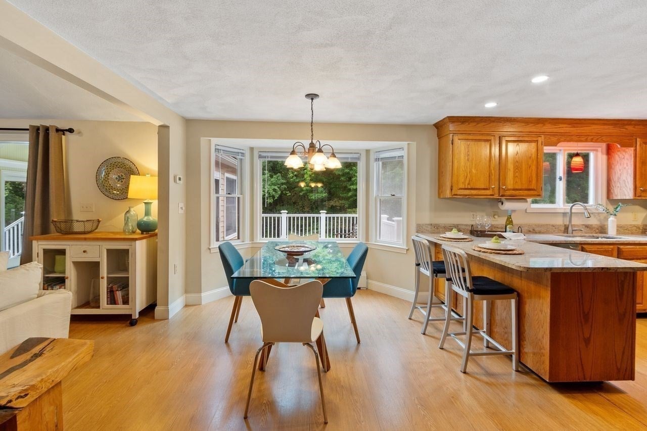 56 Monteiro Way