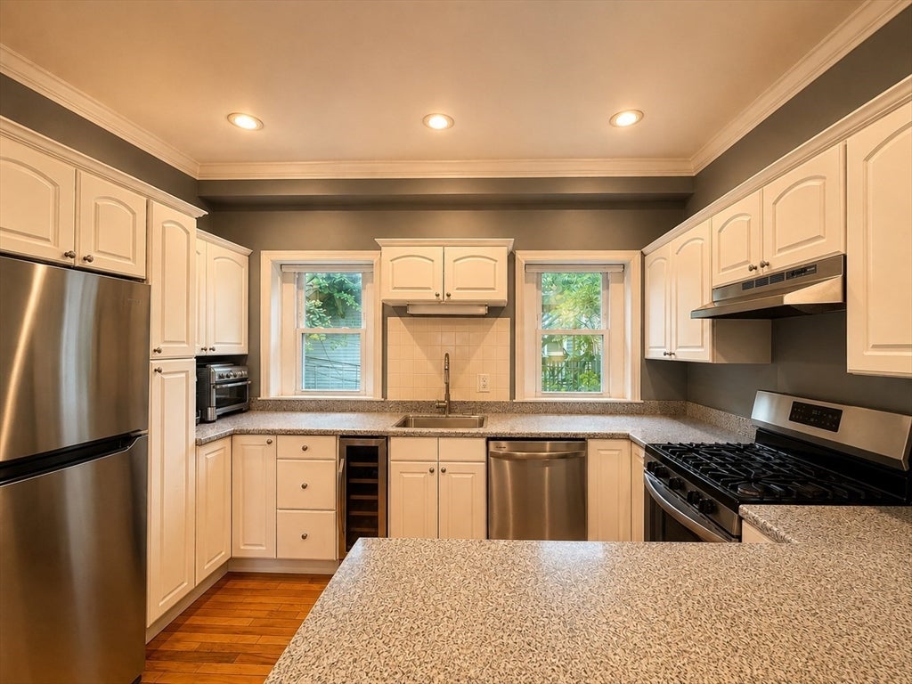 104 Elm Street #2, Boston, MA, 104 Elm Street #2, Boston, MA Photo #5
