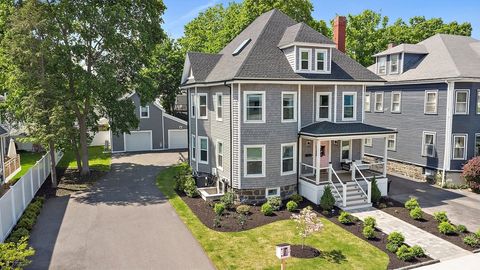 38 Thatcher St Medford MA 02155