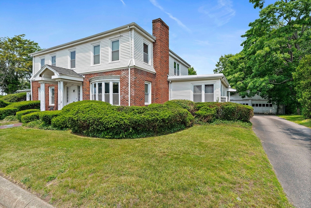 649 North Main St