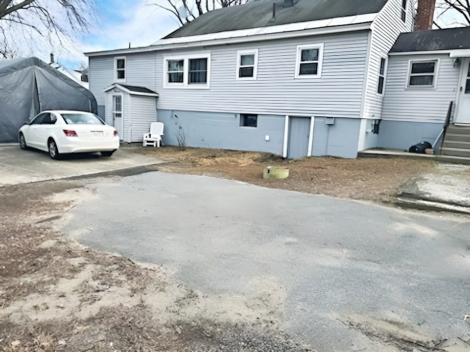35 Denton St
