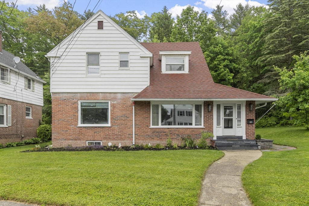 101 Starrett Ave