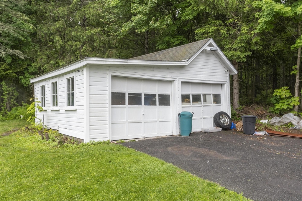 101 Starrett Ave