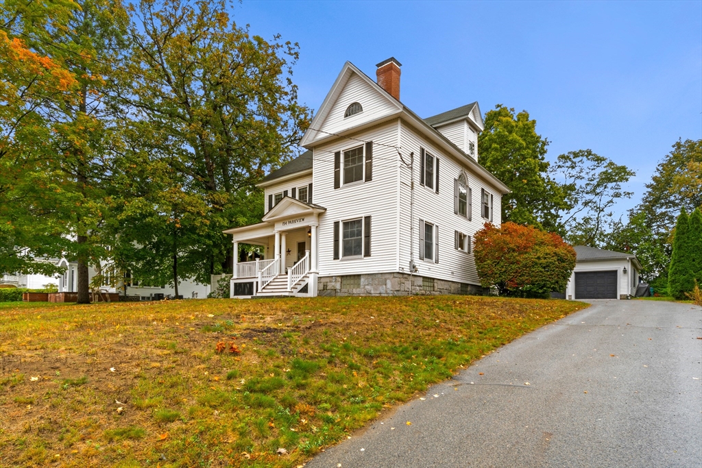 154 Parkview Ave