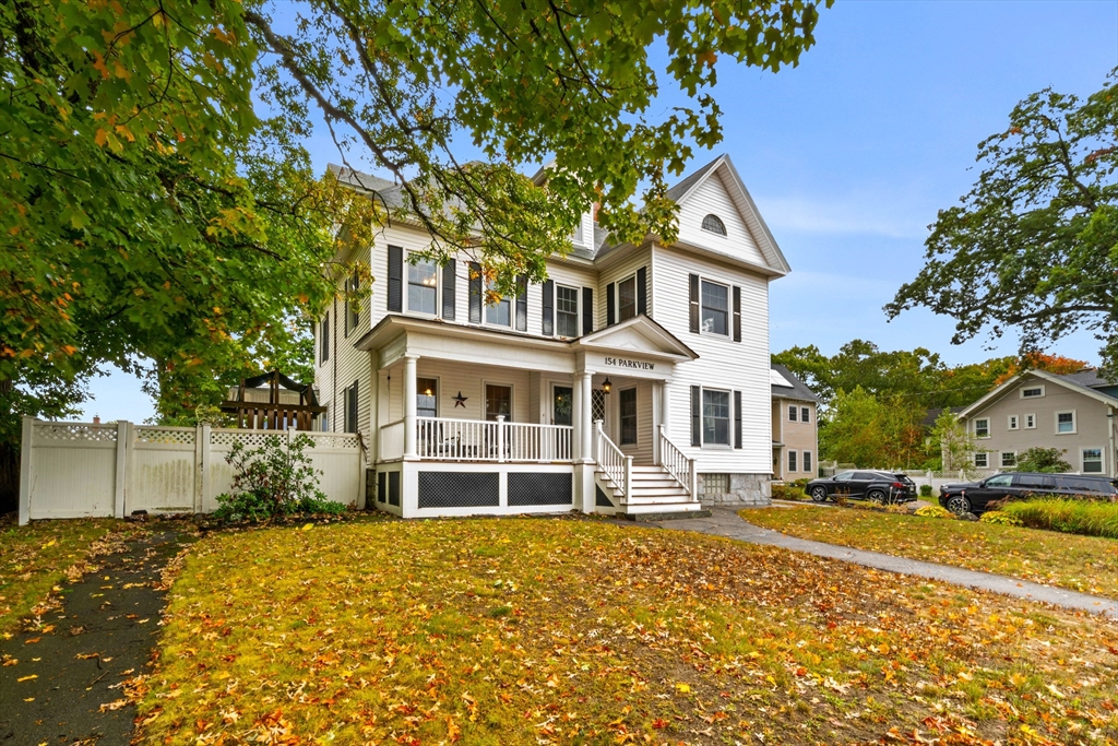 154 Parkview Ave