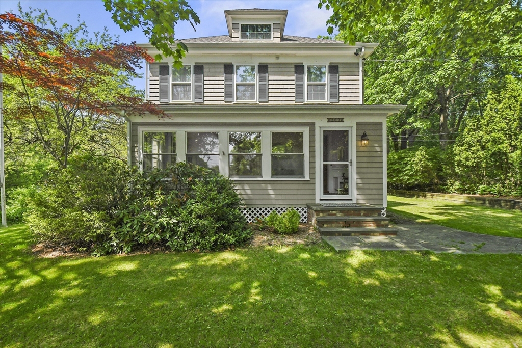 209 Curve Street