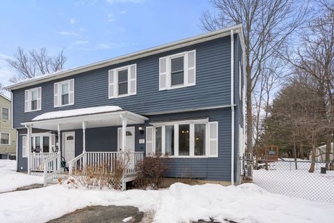 Photo of 32 Goddard Memorial Dr, Worcester, MA 01603 (MLS # 73478196)