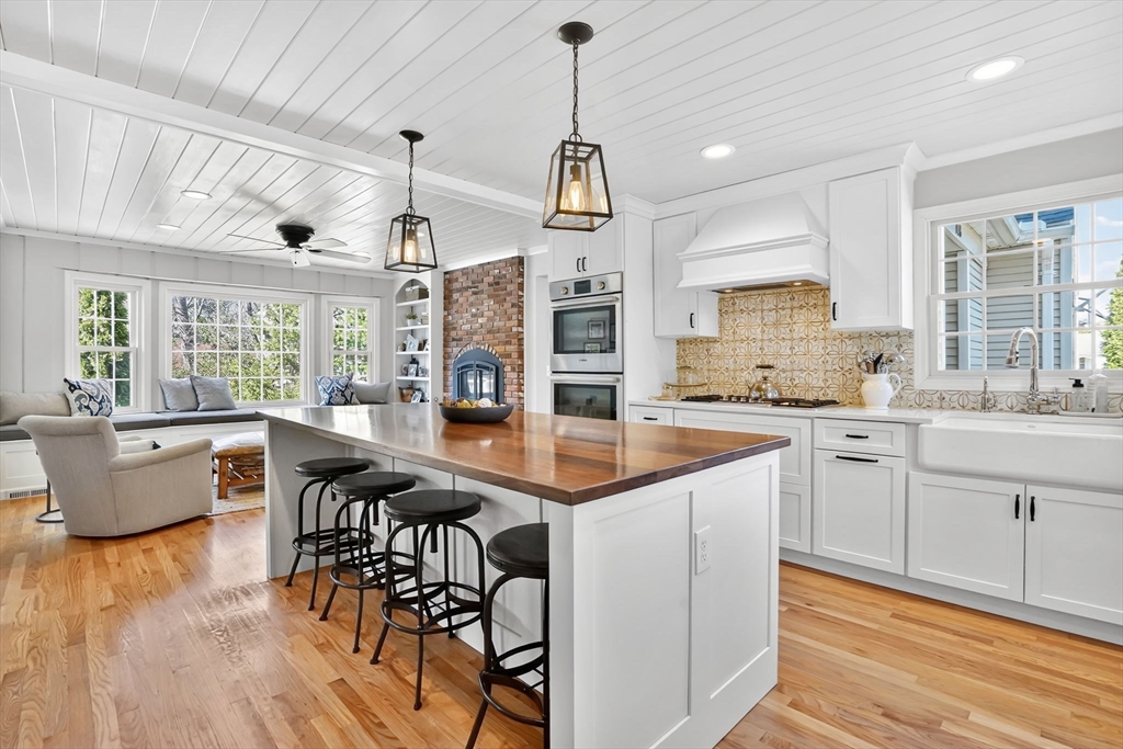 118 Blueberry Hill Rd