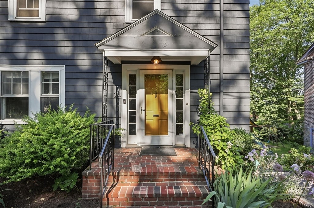 24 Cedarwood Rd