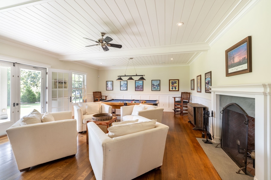 24 Katama Bay View Road