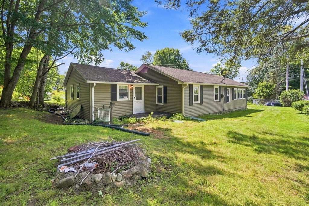 83 Union Rd, Wales, MA Photo #29