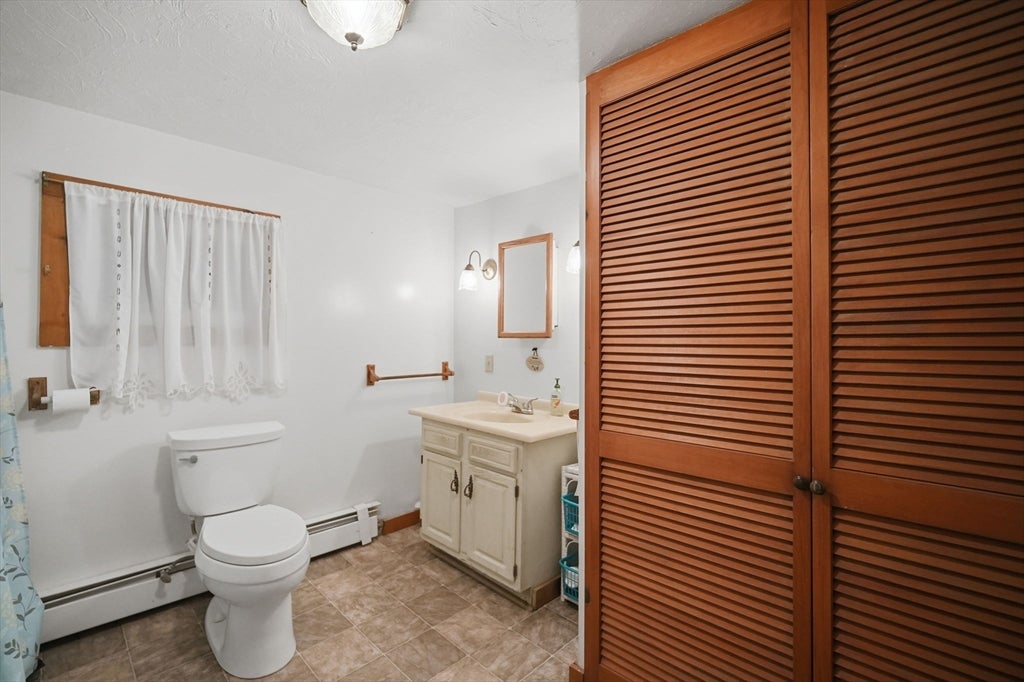 83 Union Rd, Wales, MA Photo #10