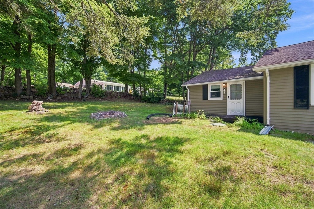 83 Union Rd, Wales, MA Photo #28