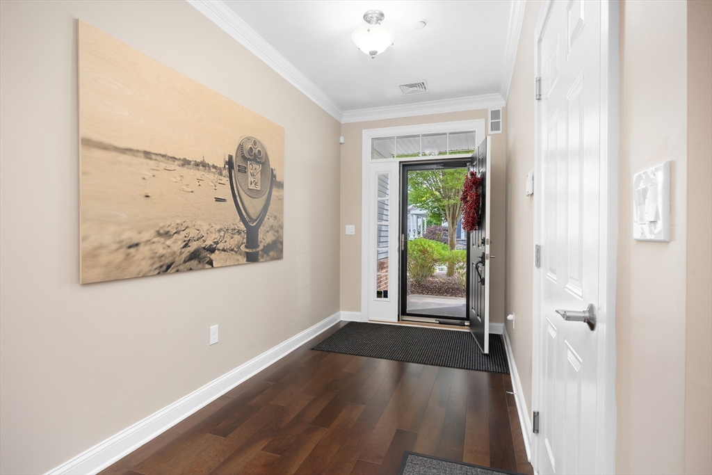 125 Halsted Dr 125