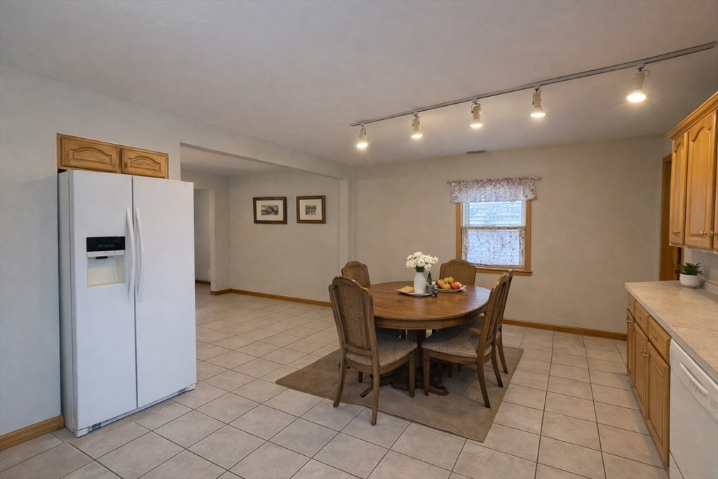 50 School Street 2nd FL R