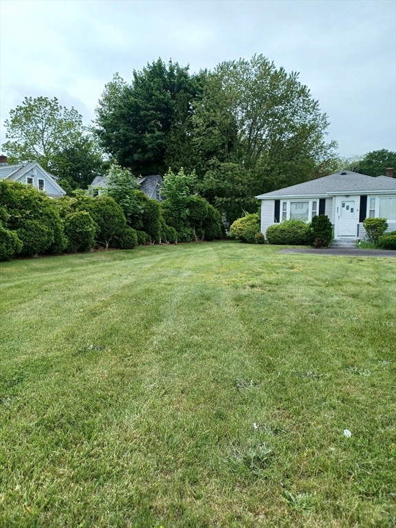822 N. Eastern Ave