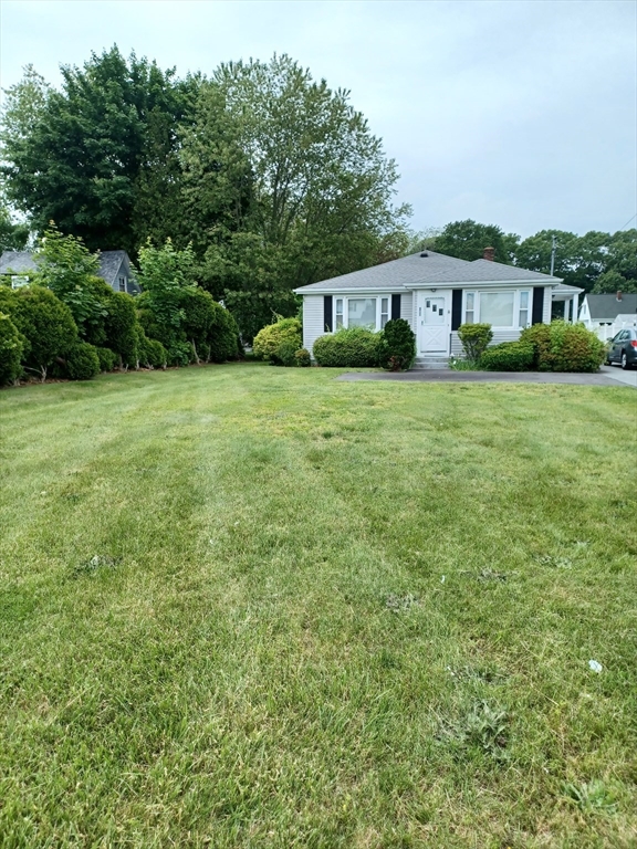 822 N. Eastern Ave