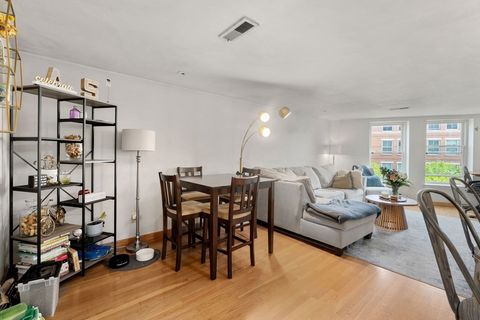 386 Commercial Street 4E Boston MA 02109