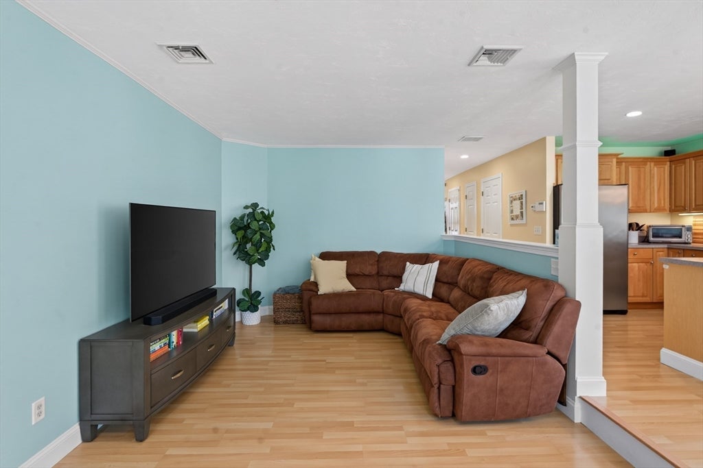 7 Sycamore Dr #7, Middleboro, MA Photo #5