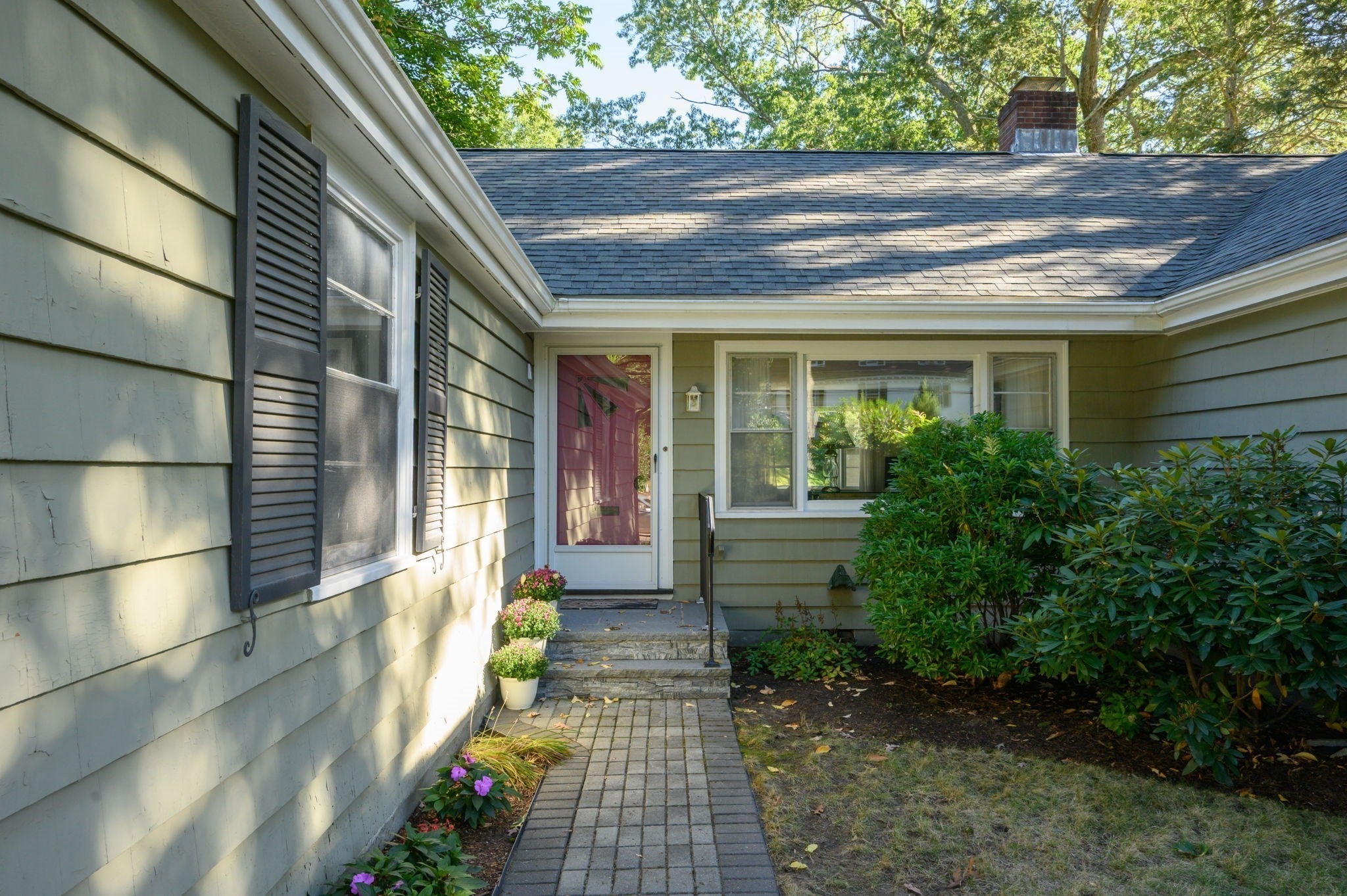 454 Eliot St, Milton, MA, 454 Eliot St, Milton, MA Photo #2