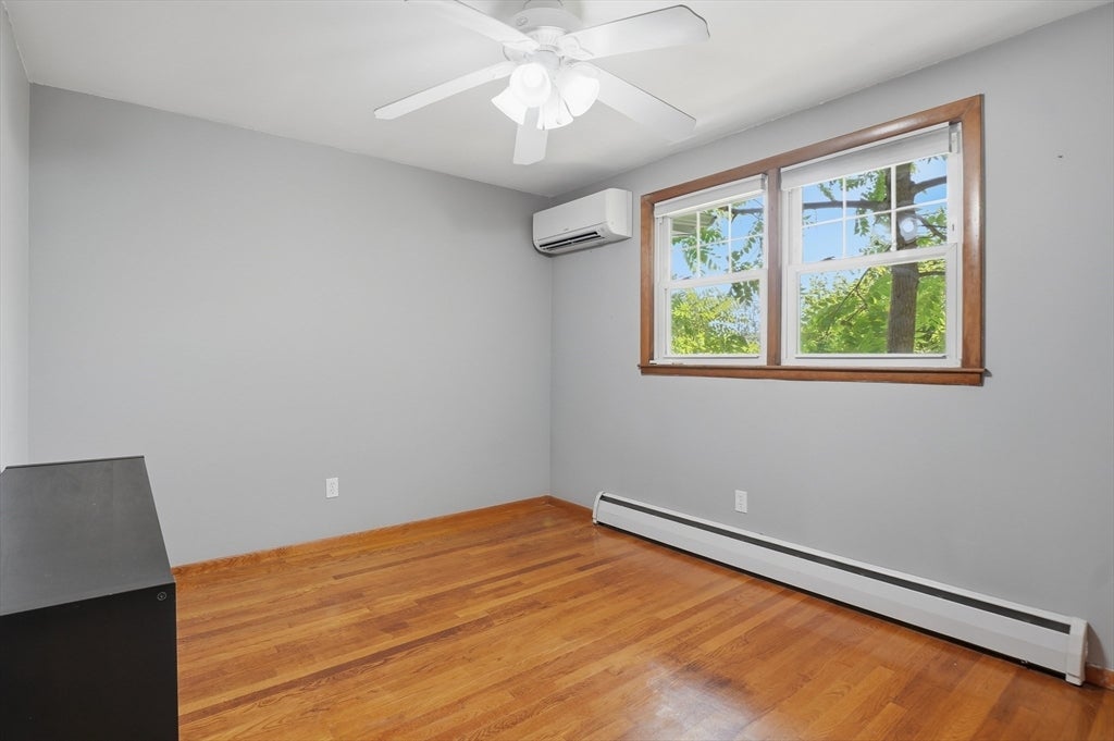 54 Manhattan Road, Worcester, MA Photo #18