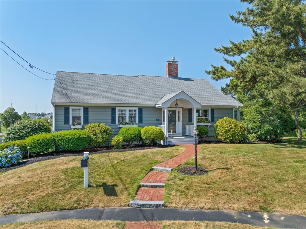 17 Roberts Drive