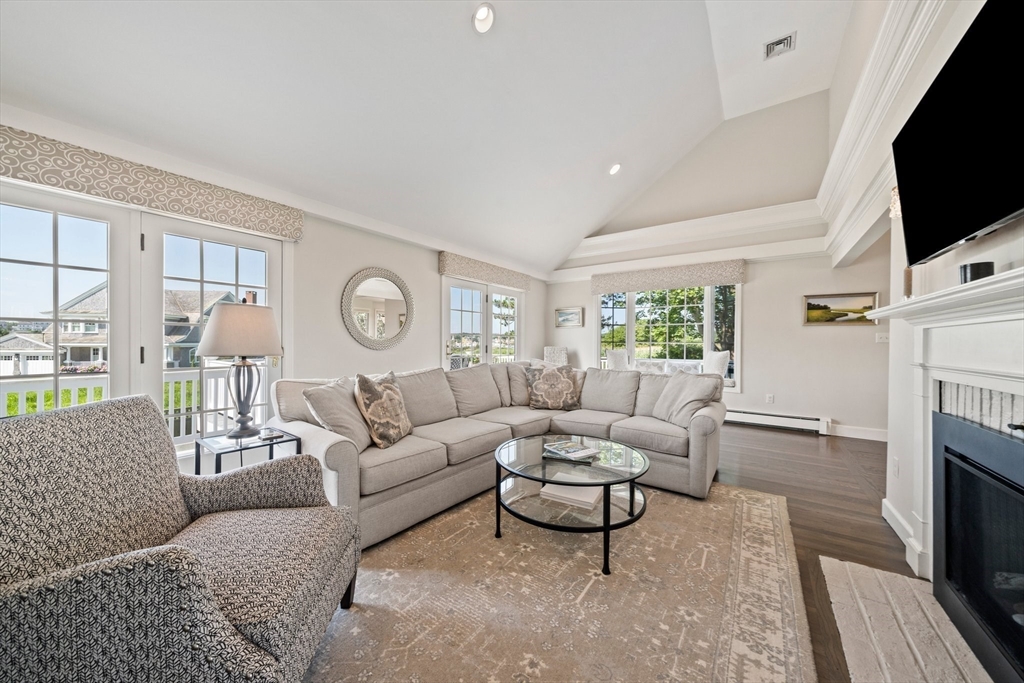 17 Roberts Drive