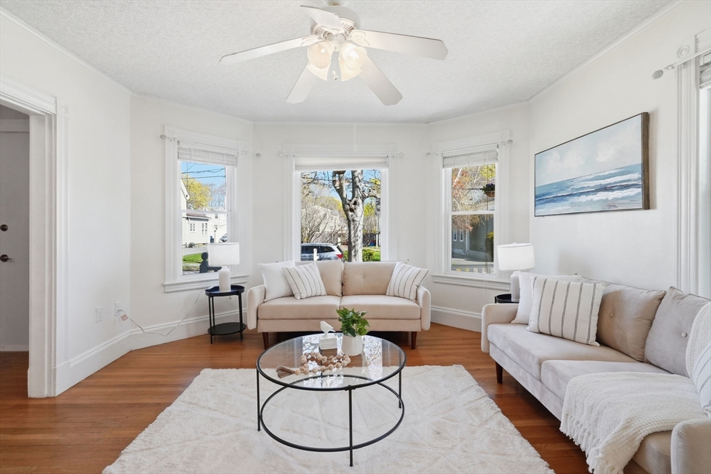20 Pleasant St