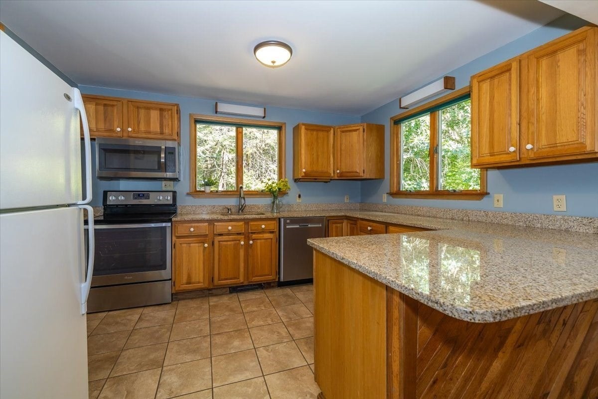 103 Westford St, Chelmsford, MA, 103 Westford St, Chelmsford, MA Photo #13