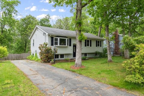 13 Karen Cir Holliston MA 01746