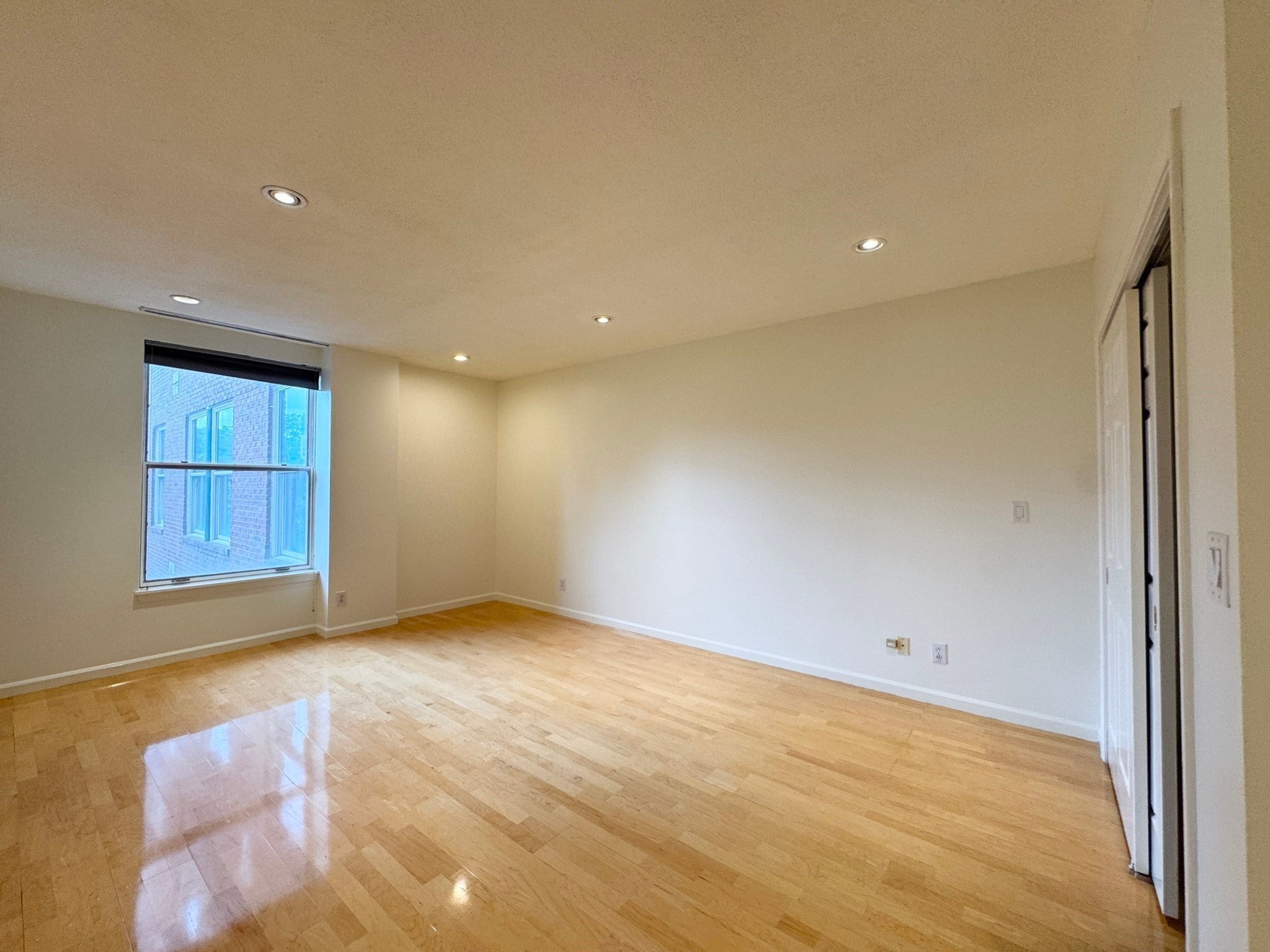 25 Marion ST #31, Brookline, MA Photo #5