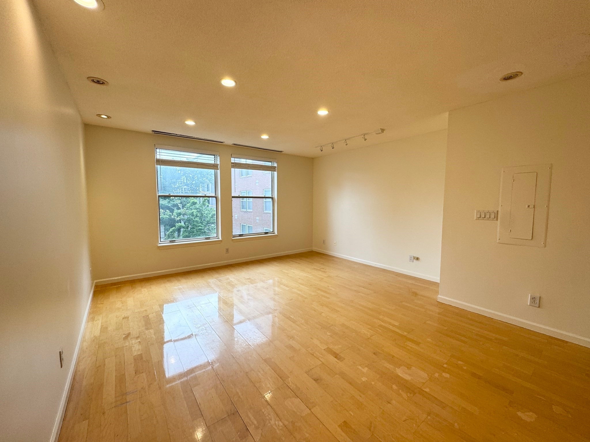 25 Marion ST #31, Brookline, MA Photo #1