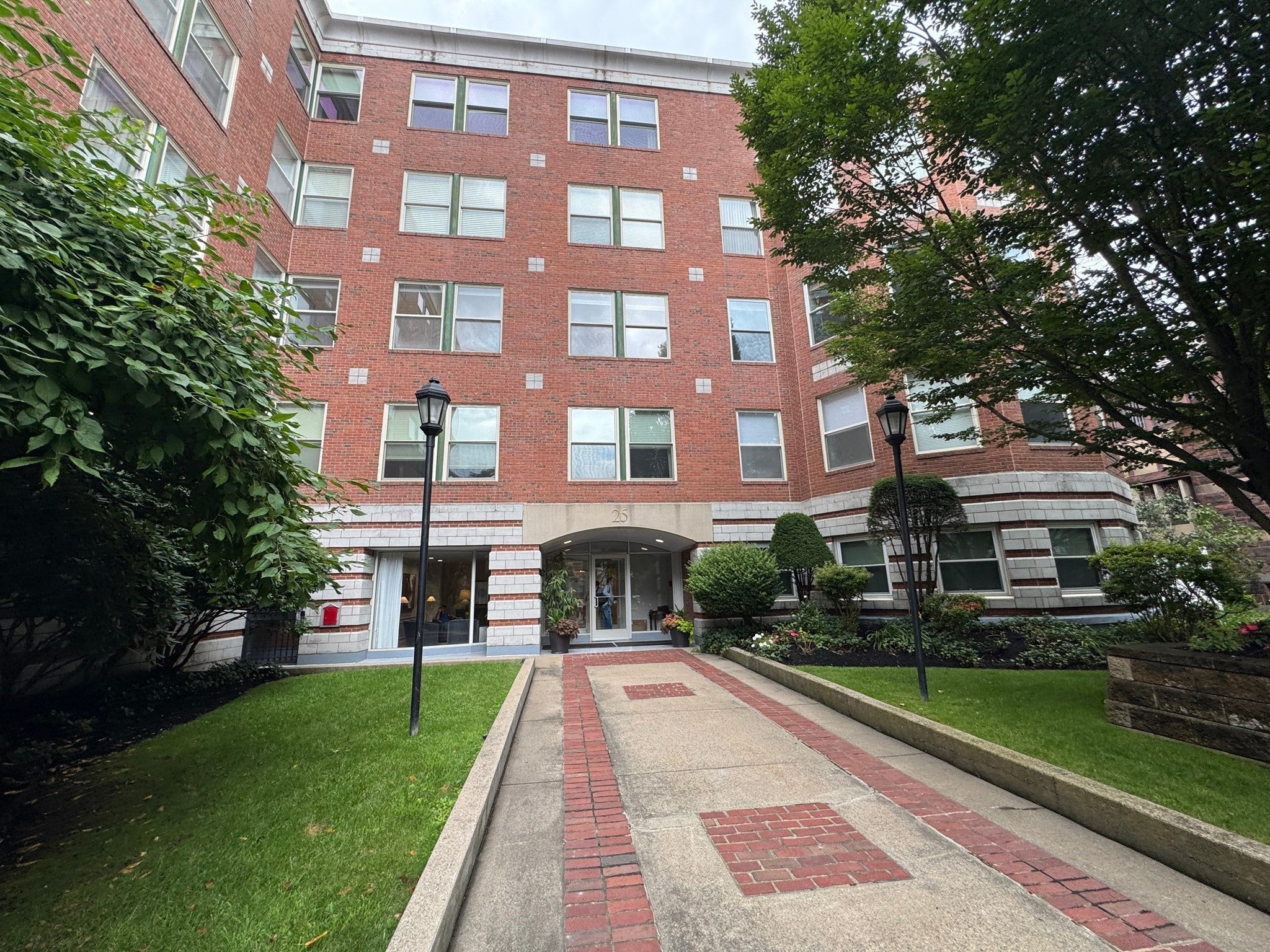 25 Marion ST #31, Brookline, MA Photo #13