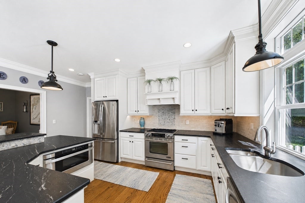8 Park Place, Mattapoisett, MA, 8 Park Place, Mattapoisett, MA Photo #12