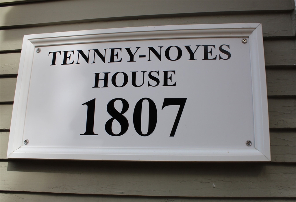 102 High St A