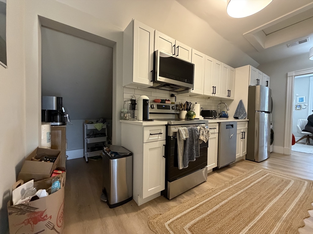 68 L St #3, Boston, MA, 68 L St #3, Boston, MA Photo #2