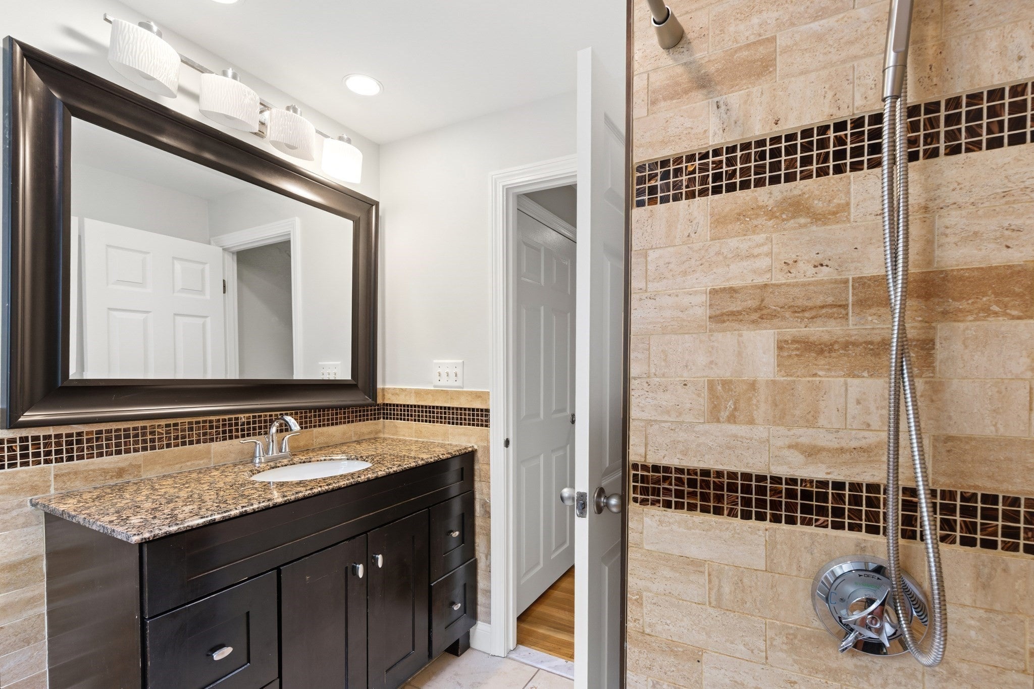 206 Fairview Ave, Brockton, MA, 206 Fairview Ave, Brockton, MA Photo #15