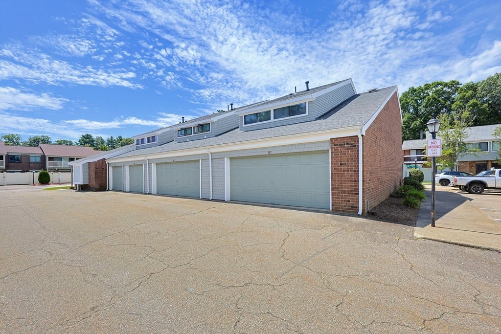 167 Greenbrook Dr #167, Stoughton, MA, 167 Greenbrook Dr #167, Stoughton, MA Photo #5