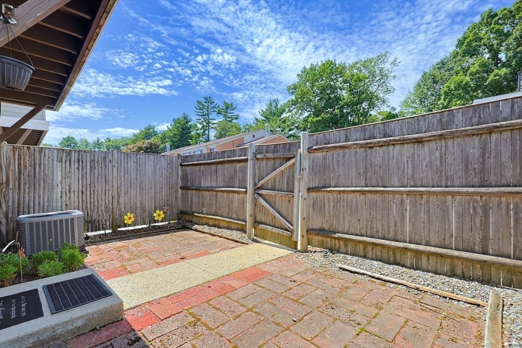 167 Greenbrook Dr #167, Stoughton, MA, 167 Greenbrook Dr #167, Stoughton, MA Photo #40