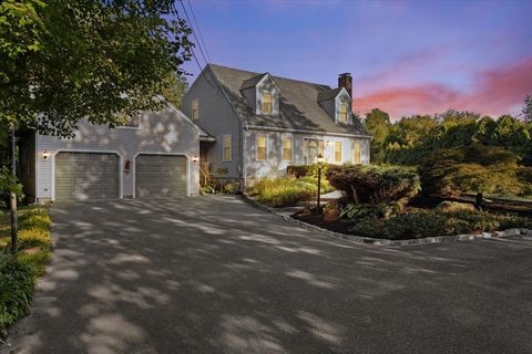 649 Middleboro Ave Taunton MA 02718