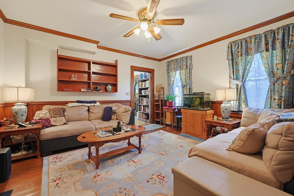 35 Wilson St, Norwood, MA Photo #10